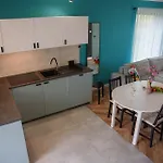 Przy Rozlewisku *