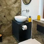 Przy Rozlewisku Apartman *