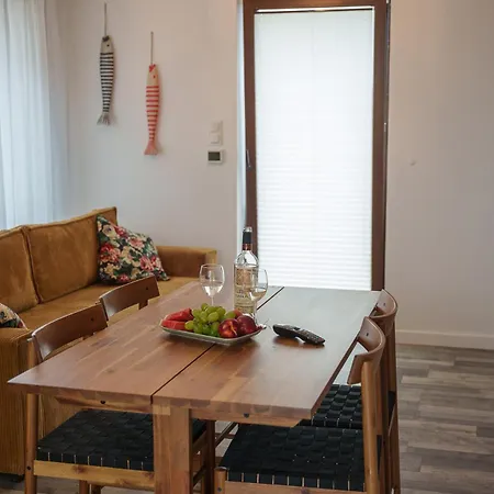 דירה Przy Rozlewisku סרבינובו